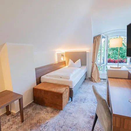 Am Kurpark Hotel 3*